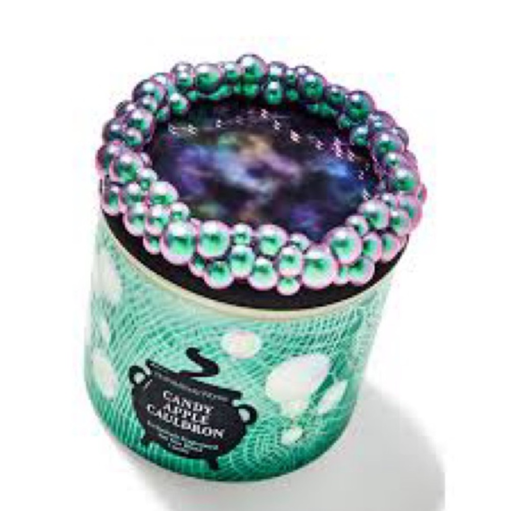 Bath & Body Works Green Cauldron Candle
